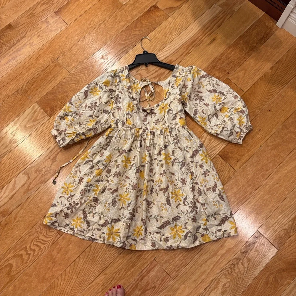Free People Lola Yellow and Cream Backless keyhole mini Dress. - Picture 6 of 9